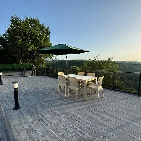 Konakoenue Center 2 Villa Arakli
